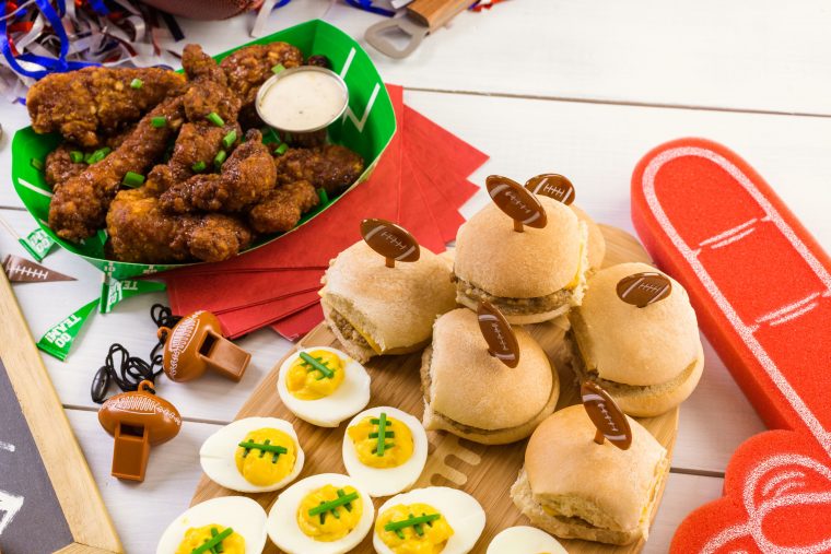 5 Tips For Throwing an Awesome Game Day Party!